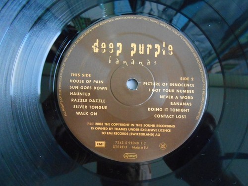 DEEP PURPLE - BANANAS - EU - 1st PRESS - FULL MINT - TOUR BOOK - Picture 2 of 17