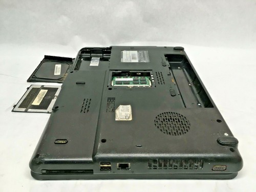 TOSHIBA Satellite Pro L300 Laptop w/ Arabic Keyboard Boots to Bios NO HDD JR - Picture 6 of 10