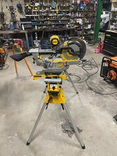 DEWALT DWS779 12 inch Double Bevel Sliding Compound Miter Saw