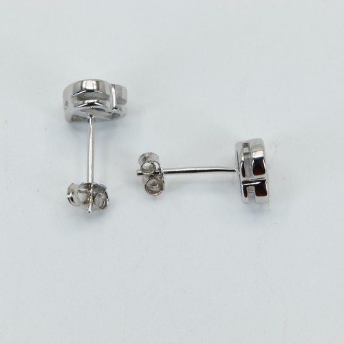 Unique FIRE OPAL White Heart Stud Post Earrings 925 STERLING SILVER Rhodium 601 - Picture 3 of 3