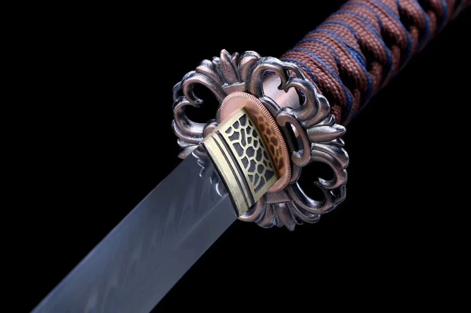 Sabre de espada feito à mão samurai japonês Tachi Katana T10 argila aço lâmina temperada - Imagem 4 de 4