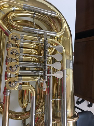 Extra Clean Used YAMAHA BBb Concert Tuba in Yellow Brass; w/Case, NO DENTS! - Picture 6 of 17