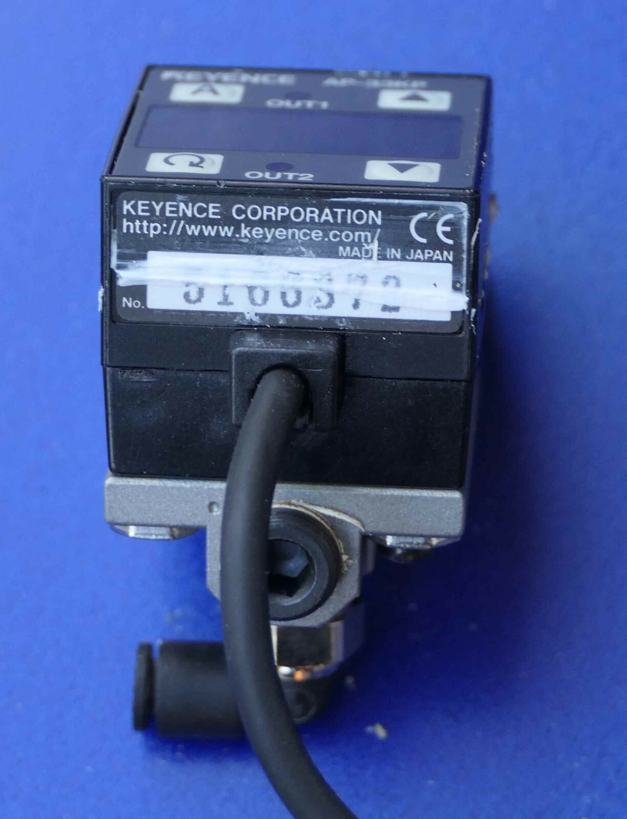 Keyence AP33KP Digital Pressure Sensor 1224 VDC AP33KP eBay