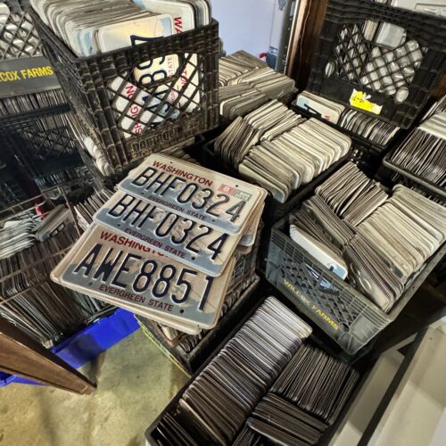 Box of 100 Washington License Plates Bulk Plates Great for Crafts/Resell - Picture 2 of 6