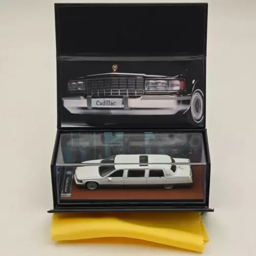 1/64 Cadillac Fleetwood Extended Edition White Alloy Diecast Modellauto - Bild 4 von 9