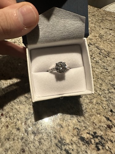 3.6 Carrat Round Cut Lab Created Diamond Ring IGI CERTIFIED