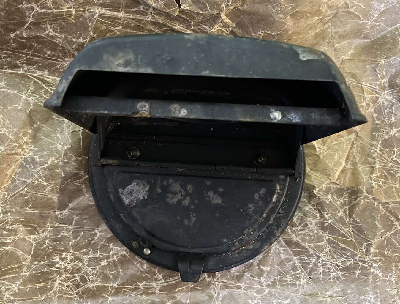 Picture 4 of 10