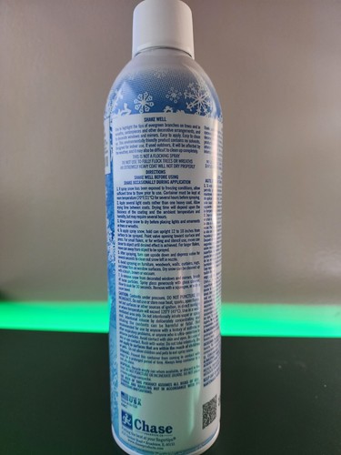 Santa Snow Spray Aerosol- 15oz for Crafts Trees Windows Decorations New! - Picture 2 of 2