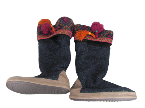The Original Mukluks (BOOT)- large 8-9 
