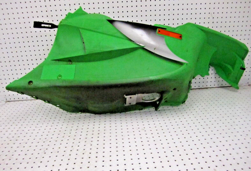 2004 ARCTIC CAT SABERCAT 600 LX BELLY PAN RIGHT 2606-348 - Picture 2 of 10