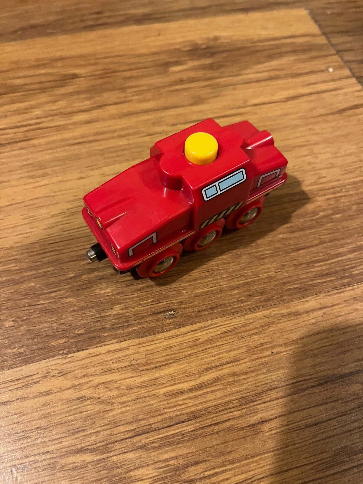 Cheap Trains (plenty =£2/£3) for Brio / Wooden Train Track with Combined Post - Picture 3 of 38