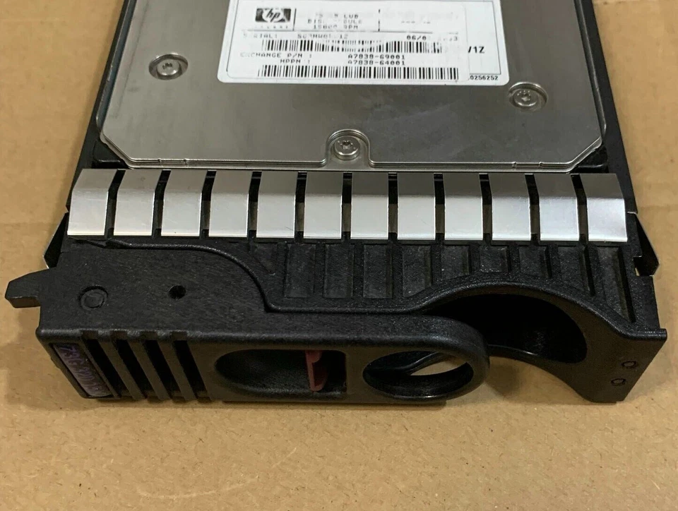 HP A7838-69001 0950-4381 5065-5236 ST373453LC 73G 15K 80-pin SCSI hard disk - Image 3 of 4