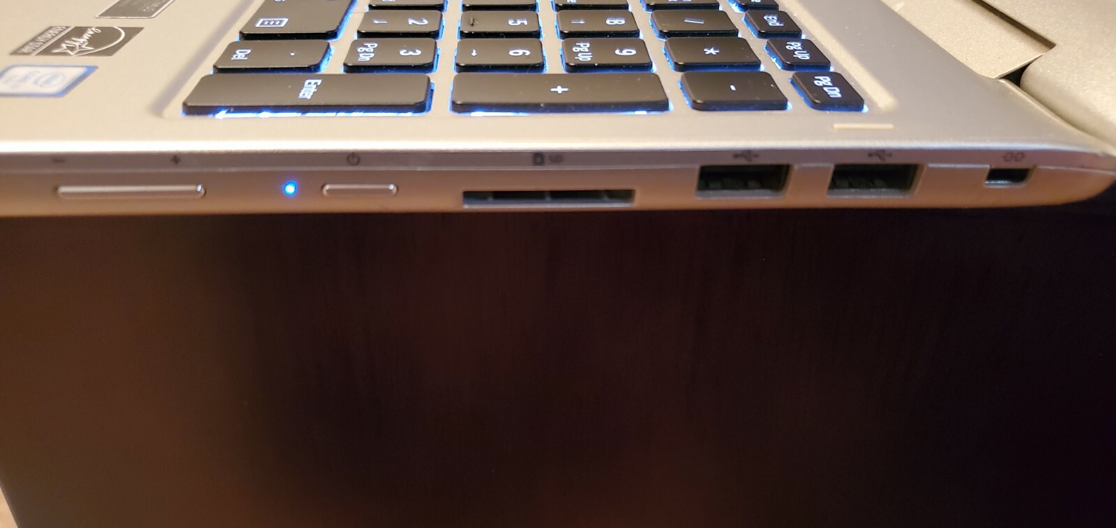 Samsung Notebook 7 UPDATED SSD 1TB DRIVE Nvidia GeForce 940MX - Picture 6 of 7