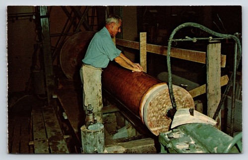 Postcard Polishing Marble Column, Vermont Marble Co. Proctor, VT, Exhibit  - Picture 1 of 2