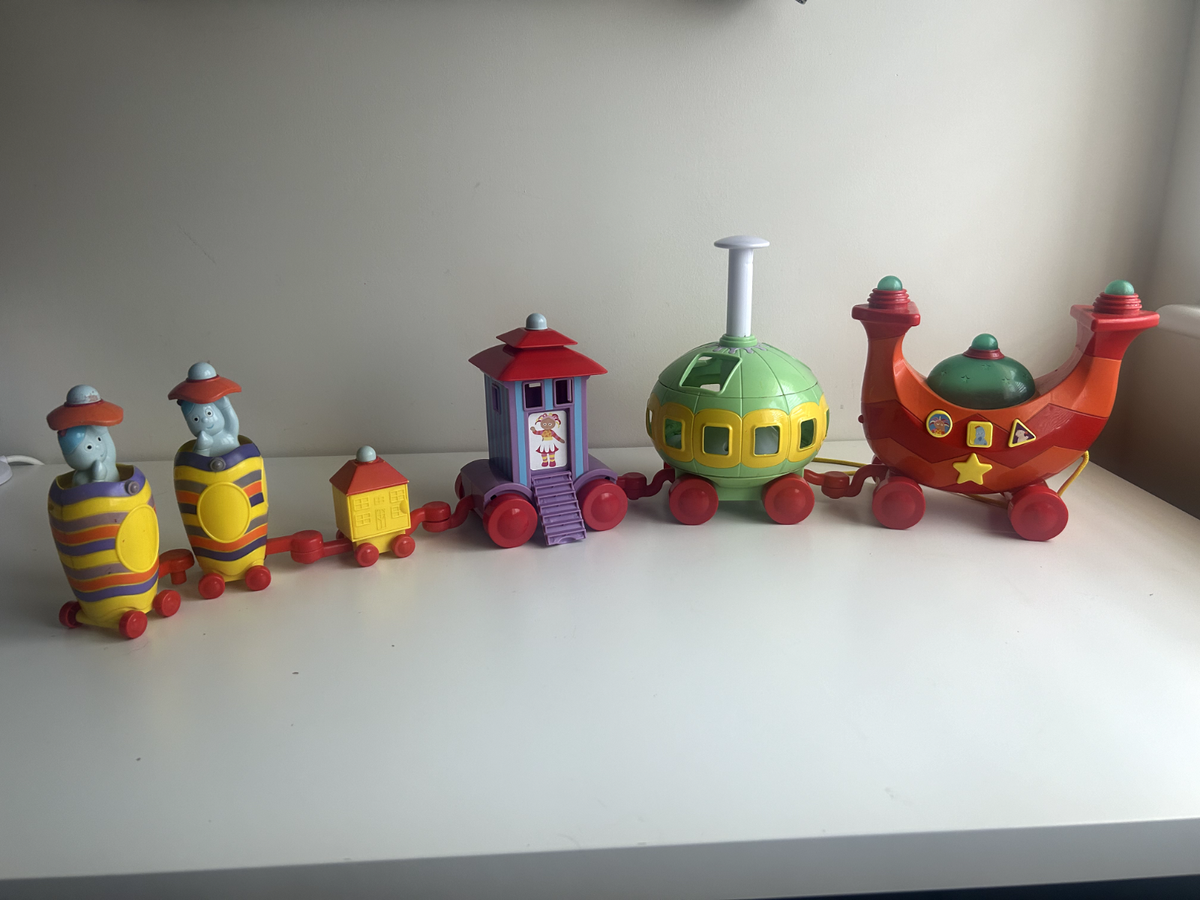 Smyths Toys Night Garden Bubble Train Ninky Nonk Smyths New Arrivals