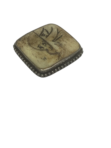 Custom Made 1 5/8" Square Etched Bone And Unknown Silver Brooch - Picture 3 of 9