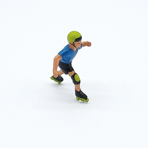 Model Power Figure Boy On Roller Skates / Roller Blades - OO/HO - (Unused) Mint - Picture 5 of 7