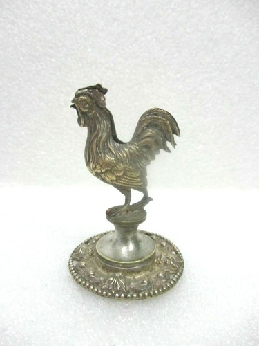 Petit coq sur socle en métal argenté - Photo 1/4