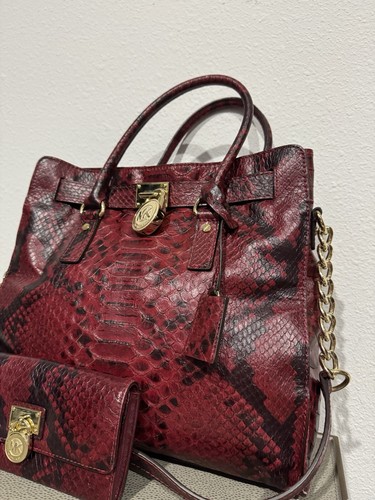 Michael Kors Large Hamilton Tote Red & Black Python Embossed Leather + Wallet - Picture 7 of 20