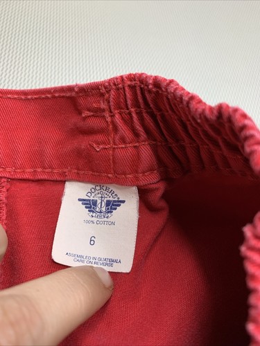 Unisex KIDS Red Levi’s Dockers Shorts | Size 6 | Elastic Waist - Picture 3 of 5