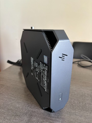 Workstation HP Z2 Mini G4 Xeon E-2124G 16GB 1TB nVdia P600 4gb - Photo 3/5