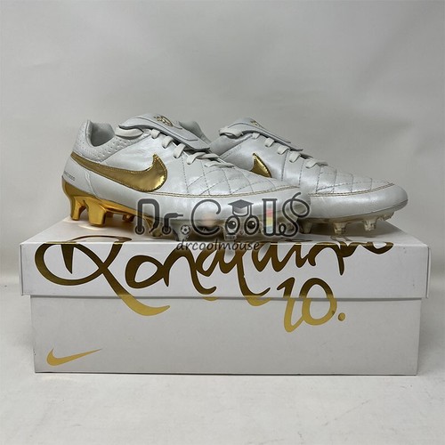 Kosten havik Verantwoordelijk persoon US 9 - Nike Tiempo Legend V Premium FG 2015 The touch of Gold Ronaldinho R10 | eBay Kosten havik Verantwoordelijk persoon US 9 - Nike Tiempo Legend V Premium FG 2015 The touch of Gold Ronaldinho R10 | eBay