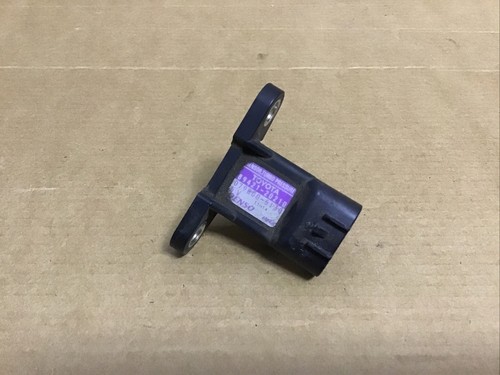 TOYOTA COROLLA AVENSIS RAV-4 2.0D D4D MAP PRESSURE SENSOR 89421-20210 - Picture 1 of 2