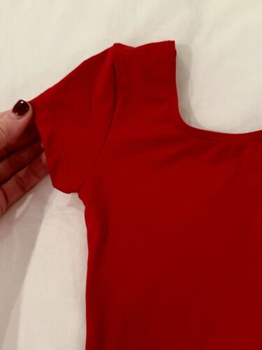 Bloch Little Girl Toddler Red Ballet / Dance Leotard Size 2-4T With Cap Sleeves - Picture 2 of 5