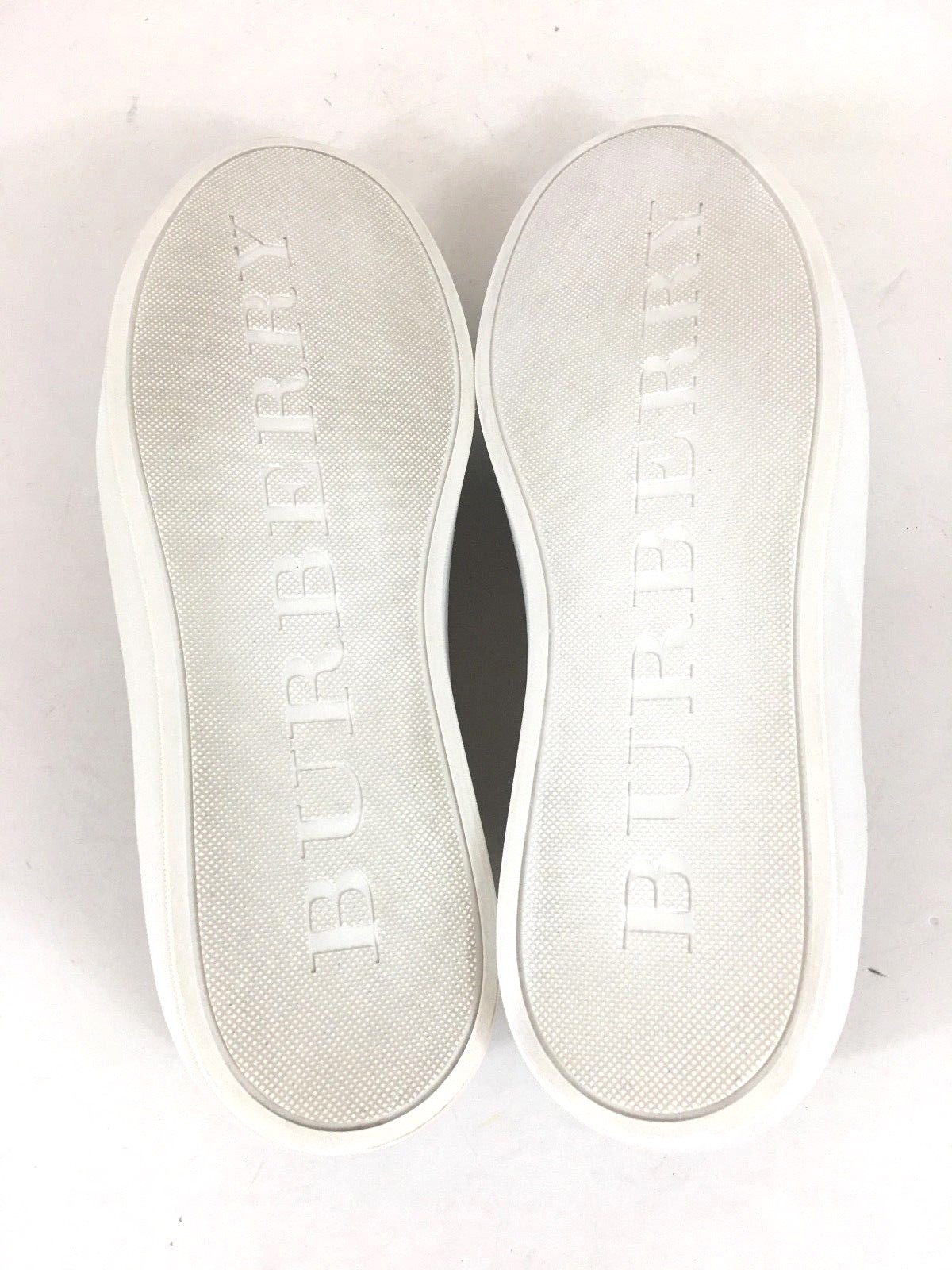 BURBERRY BURBERRY BURBERRY SALMOND WHITE LEATHER CHECK FABRIC LACE LOW SNEAKERS SIZE 37.5 390 e26731 BURBERRY BURBERRY BURBERRY SALMOND WHITE LEATHER CHECK FABRIC LACE LOW SNEAKERS SIZE 37.5 390 e26731