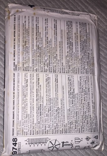 Simplicity Crafts #9748 Tree Skirt Stocking Ornaments Table Runner Mantel Scarf  - Picture 2 of 6