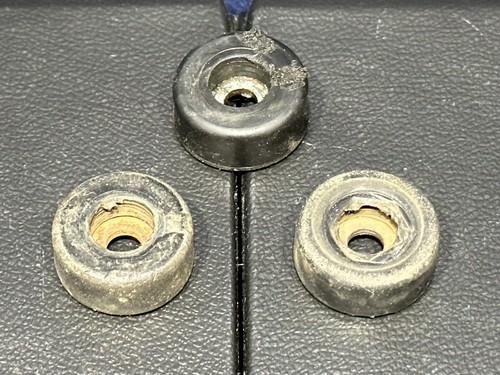 KTM Oem Tank Roller - 3 Pack 50307014000 Rubber 12x26x12 Husqvarna GasGas SX FC - Bild 2 von 7