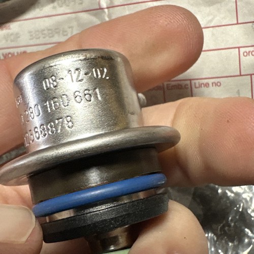 Genuine NOS Volvo Penta Fuel Pressure Regulator 3858967 OEM GM - Picture 4 of 6