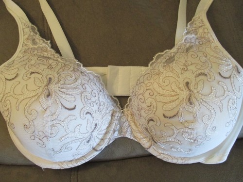NWOT PLAYTEX OffWhite 36 C Bra Adjust Straps_Underwire_Tan Embroidery_TripleHook - Bild 5 von 11