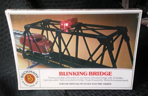 Bachman Blinking Bridge 3029 NIB shrink wrapped HO Train - Picture 2 of 6