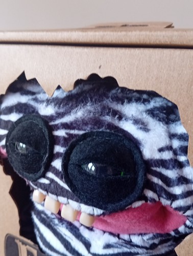 Peluche Fuggler 9 pollici divertente brutto mostro sorriso zebra - Foto 7 di 14