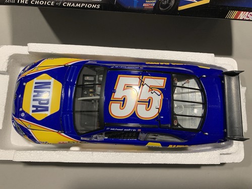 Michael Waltrip 2008 NAPA Auto Parts COT 1:24 NASCAR Diecast - Picture 3 of 4