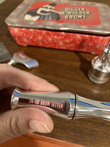 Benefit Cosmetics Bigger & Bolder Brows Kit #1 (light To Medium Brown) 99% New - Picture 6 of 10