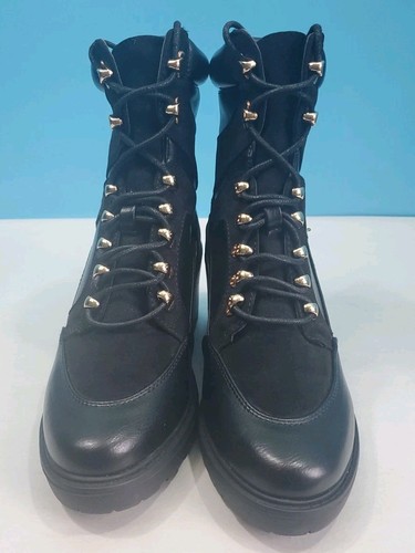 Womens Chunky Heel Combat Boots Sz 9 Black Combat Lug Sole Y2k Stlye Just Fab - Picture 2 of 10