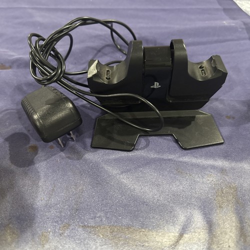 PowerA CPFA141325-02 DualShock 4 Controller Ladestation - Bild 2 von 3