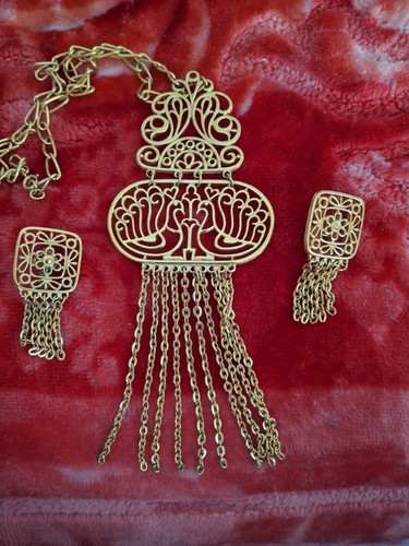 Vintage Retro Trifari filigran Anhänger Set mit Clips Ohrringe 18" lang  - Bild 8 von 11