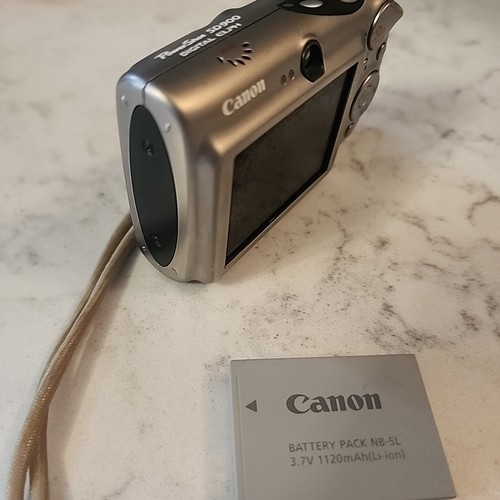 Canon PowerShot ELPH SD900 10.0MP 3X Zoom Digital Camera Tested READ - Picture 4 of 11