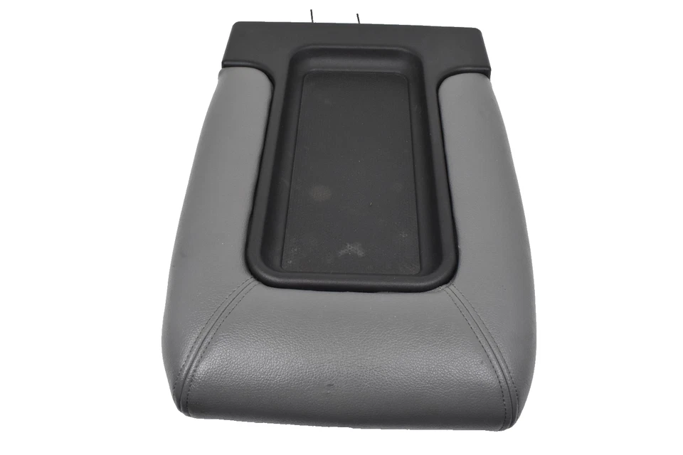 Chevrolet Tahoe GMC Yukon 2003-2006 consola central cuero gris tapa reposabrazos OEM Foto 2 de 4