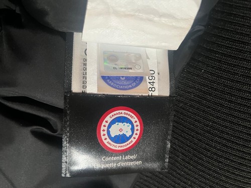 Canada Goose Chilliwack Camo Bomber Jacket Women S - Picture 5 of 6