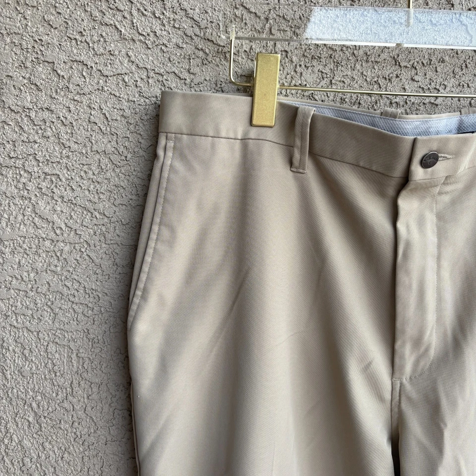 Pantalones de golf Callaway para hombre 38" x 30" beige bolsillos delanteros planos forro plateado Foto 2 de 4