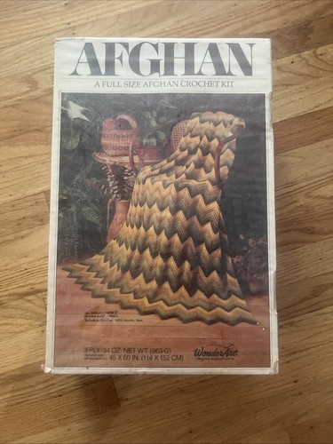VINTAGE WONDER ART CREATIVE NEEDLECRAFTS RIPPLE AFGHAN KIT FIESTA 2402-02 NEU - Bild 1 von 2