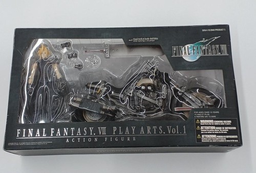 Square Enix Final Fantasy VII Play magasin Arts Cloud Strife Hardy-Dayton boîte doccasion