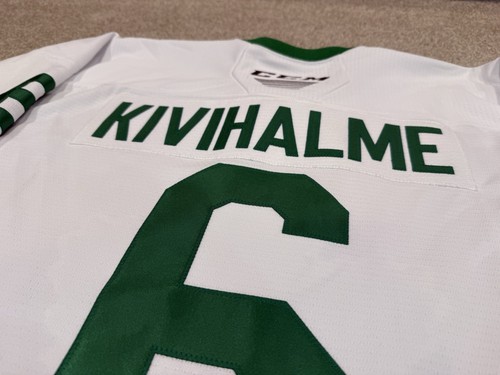 Maglia Toronto Marlies Game Worn usata St Patrick’s Specialty CCM MIC AHL foglie - Foto 12 di 15