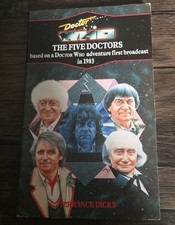 doctor who blue spine target book - THE FIVE DOCTORS by Terrance Dicks