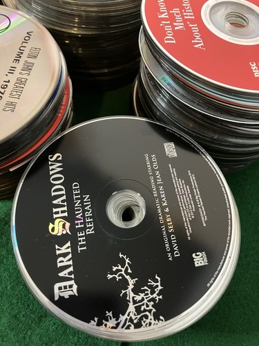 Huge 325 + CD Lot - No Cases - Working - Great Mix of Artists & Genres - Bulk - Imagen 5 de 17