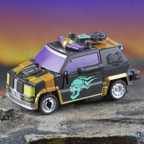 Transformers Legacy United Deluxe Class Star Raider Cannonball, 5.5-inch Convert - Picture 6 of 7